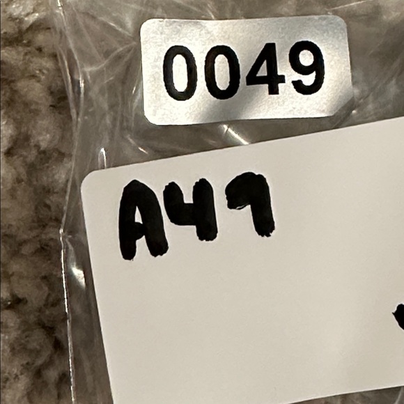 Women’s OSO Casuals White Capri Legging - Picture 6 of 6